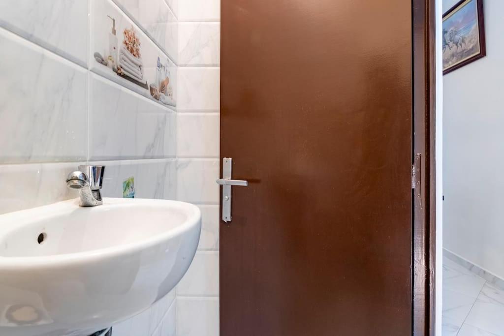 Appartement Chaleureux Et Calme, Parking, Jardin Agadir Eksteriør billede